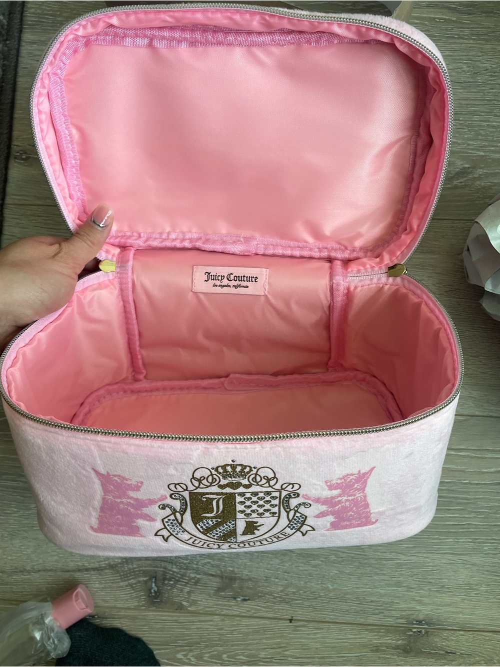 Juicy Couture Soft Pink and Gold Travel Cosmetic Bag *NWT*